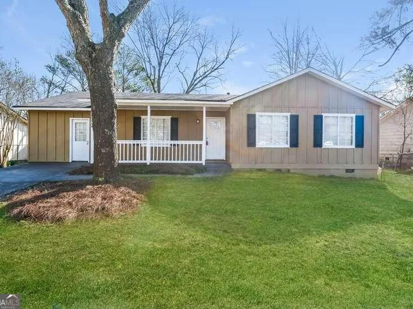 6644 Bent Creek Dr, Rex, GA 30273