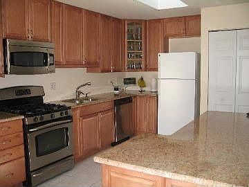 5th image of 660 Cross Creek Dr #Bb2