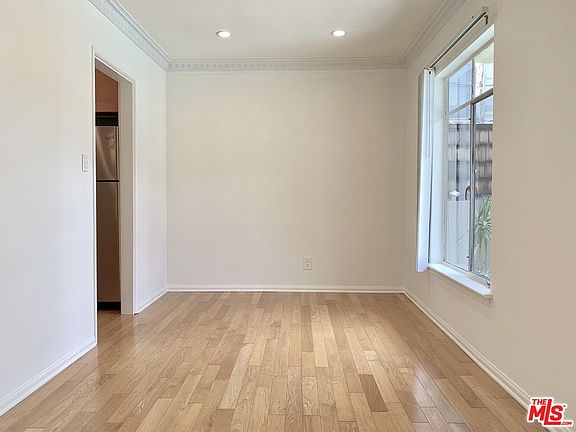 3rd image of 1227 N Harper Ave APT 4