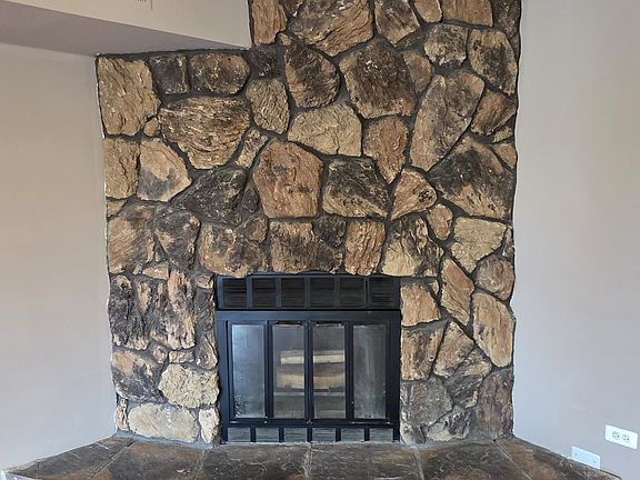 5th image of 6255 W Touhy Ave APT 2F