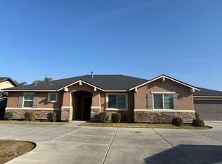 534 Edgewater St, Tulare, CA 93274