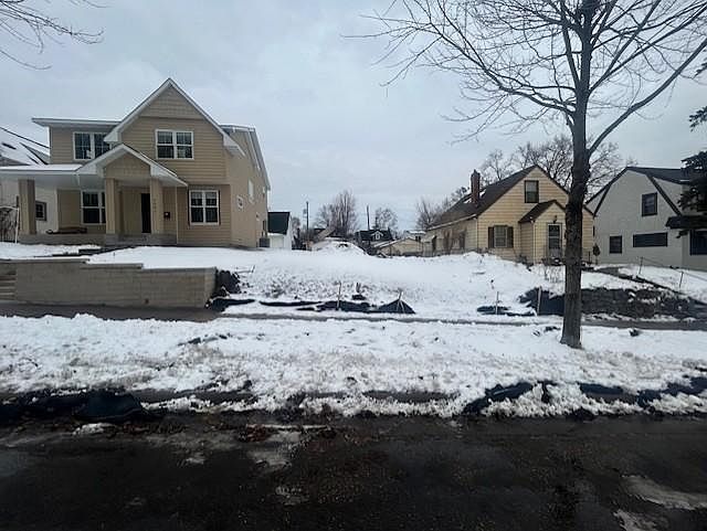 1st image of 1237 Stanford Ave