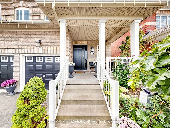 3rd image of 7 Oceanpearl Cres