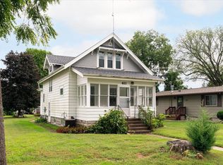 411 1st AVENUE E E, Holmen, WI 54636