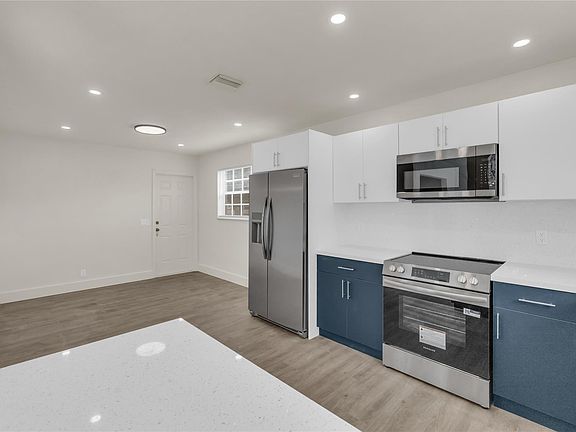 5th image of 2341 NW 47th Avenue