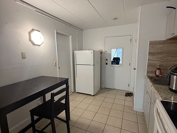 3rd image of 126 Beaver St APT 53