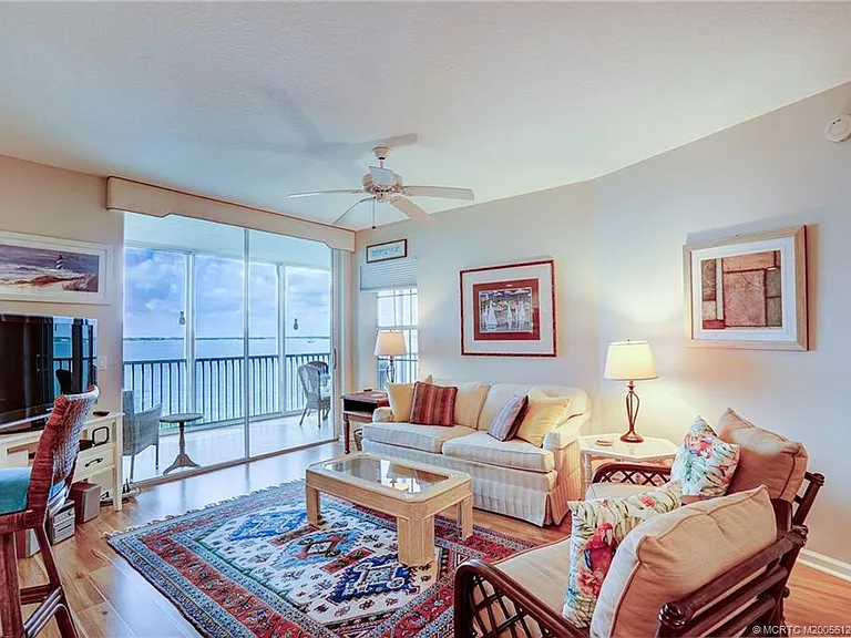 5750 NE Island Cove Way #3203 — Photo 11
