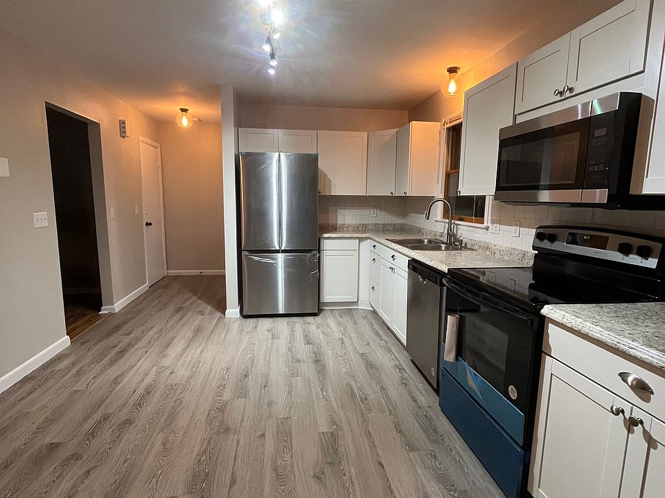 1st image of 866 North Rd #866
