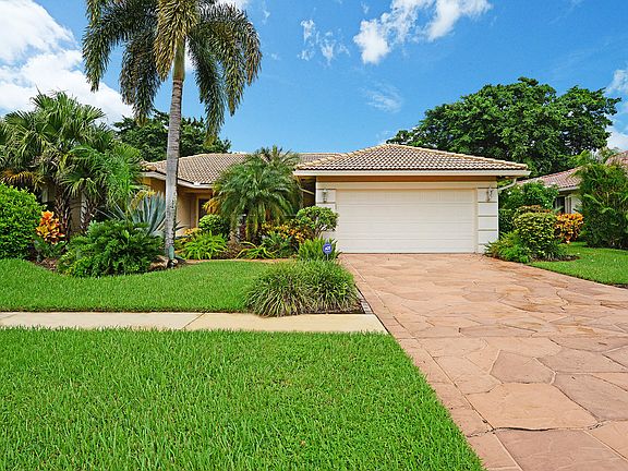 Home For Sale In Boca Greens