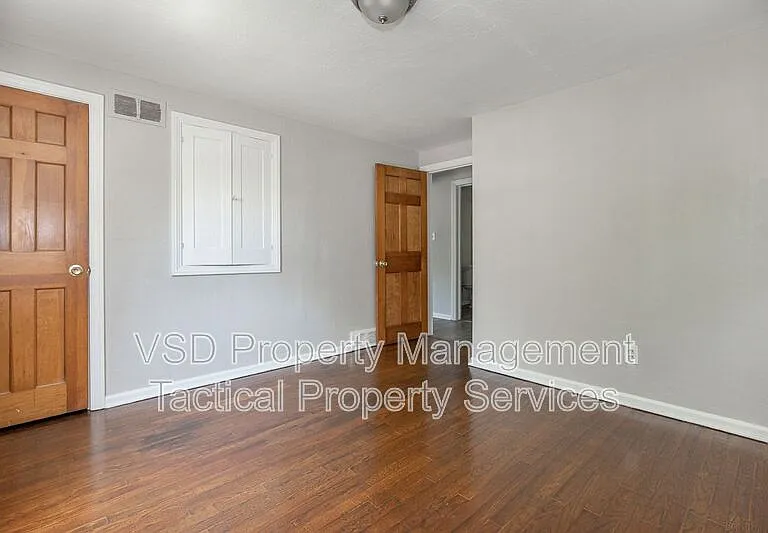20131 Crystal Ave #UP — Photo 8