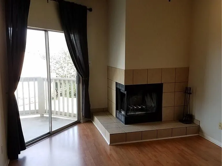 2450 Wickersham Ln #1317 — Photo 4