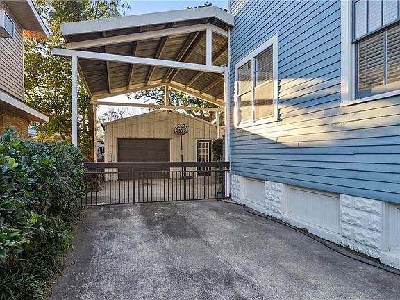 4th image of 4430 Lafaye St
