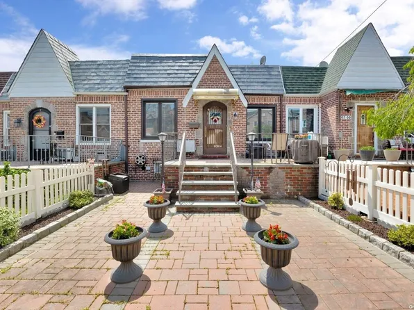 63-62 77th Place, Middle Village, NY 11379