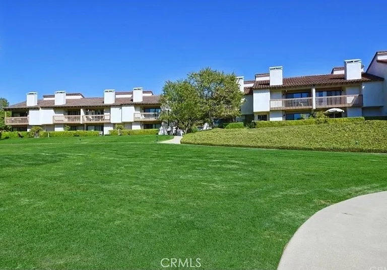 21 Seaview Dr S — Photo 46