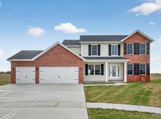 1228 Belclare Ct, Ofallon, IL