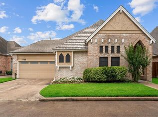 5706 Glen Mist Ln, Houston, TX 77069