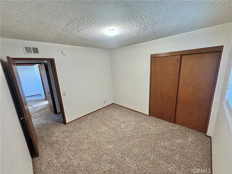 509 California Dr — Photo 19