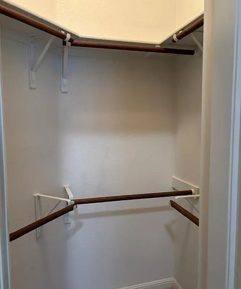 805 Williams Way — Photo 8