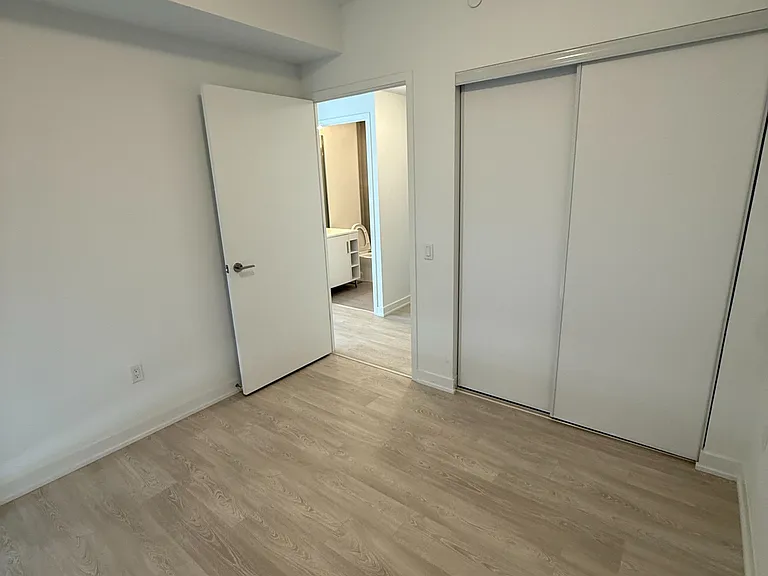 634 Church St #1010 — Photo 9