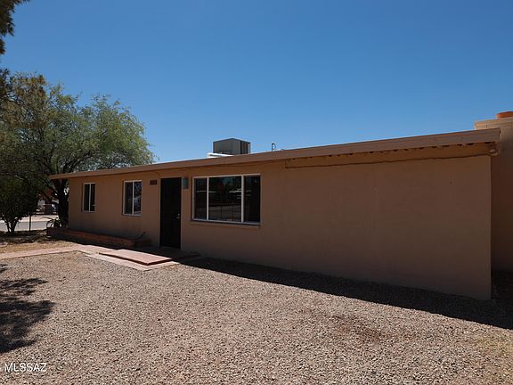 4th image of 672 W Calle Sevilla
