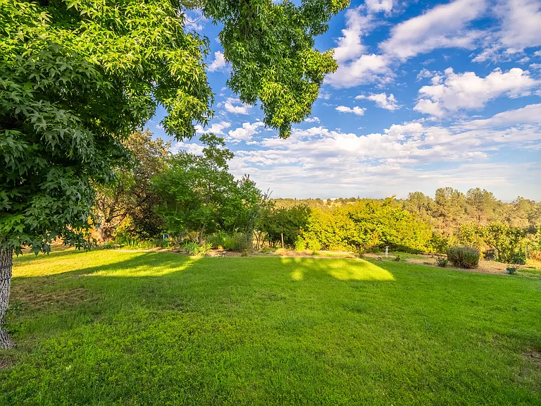 2820 Panorama Dr — Photo 36