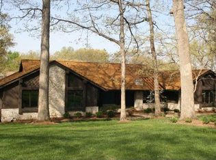 1519 Blue Roan Ct, Chesterfield, MO 63005