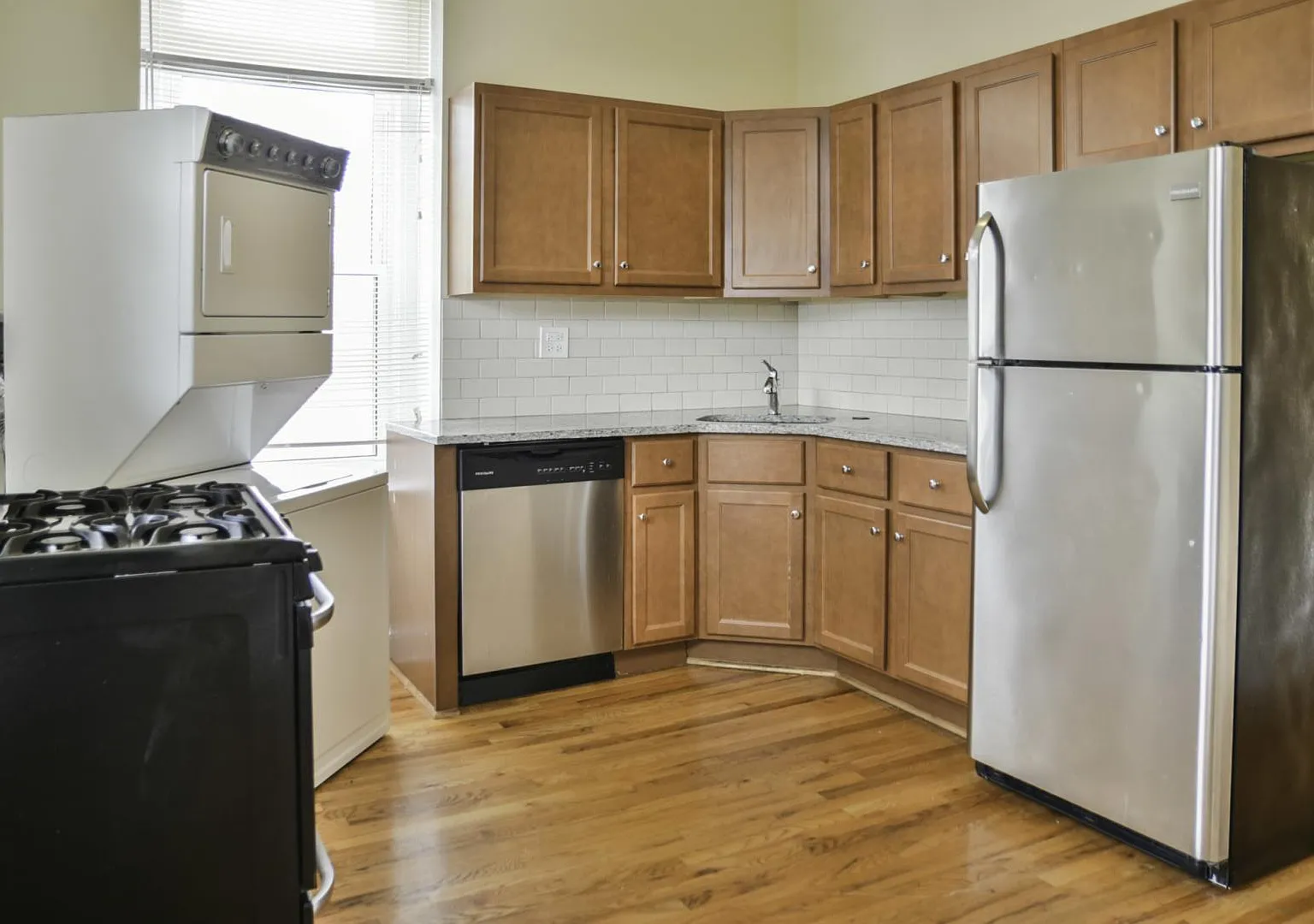 3358 North Sheffield Avenue #2 — Photo 2