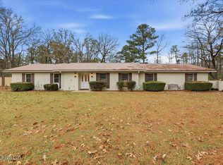 276 Stanton St, Forest, MS 39074