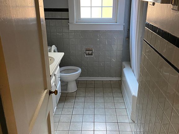 3rd image of 9 S Stewart St