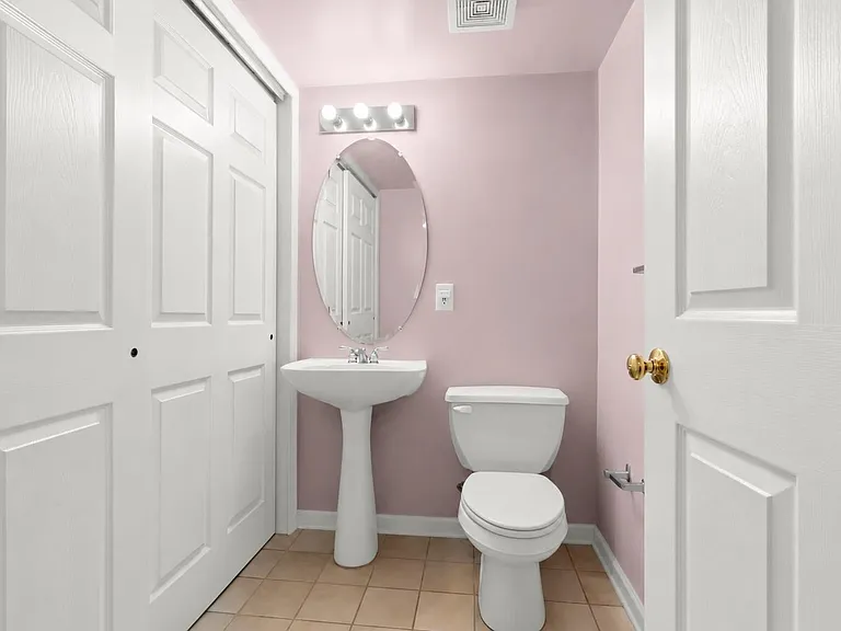 360 Oswego Ct #360 — Photo 21