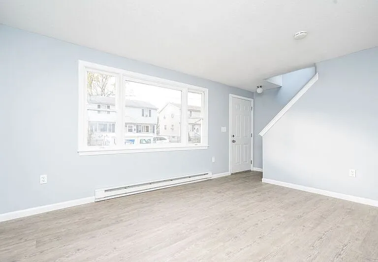 77 Chester St #77 — Photo 7