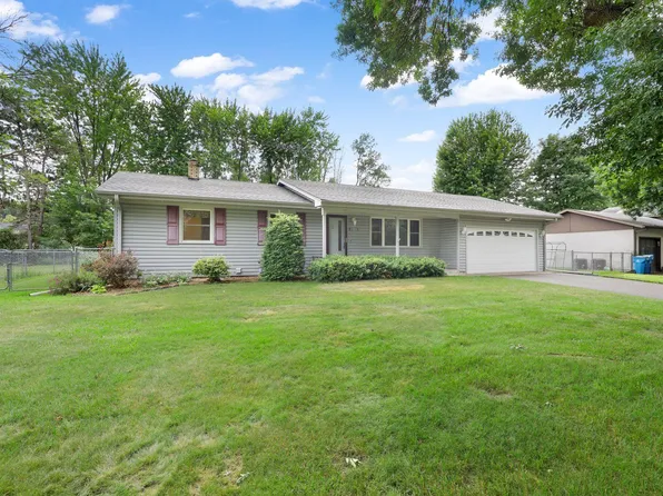 2408 Spruce Pl, White Bear Lake, MN 55110