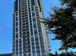 202 Burnhamthorpe Rd E #1608, Mississauga, ON L5A 3R8