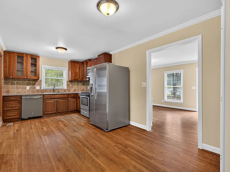 3107 Beaconwood Dr — Photo 9