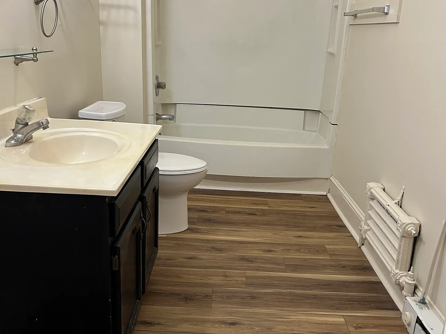 2 bed, 800 sqft, $1,100 — Photo 3
