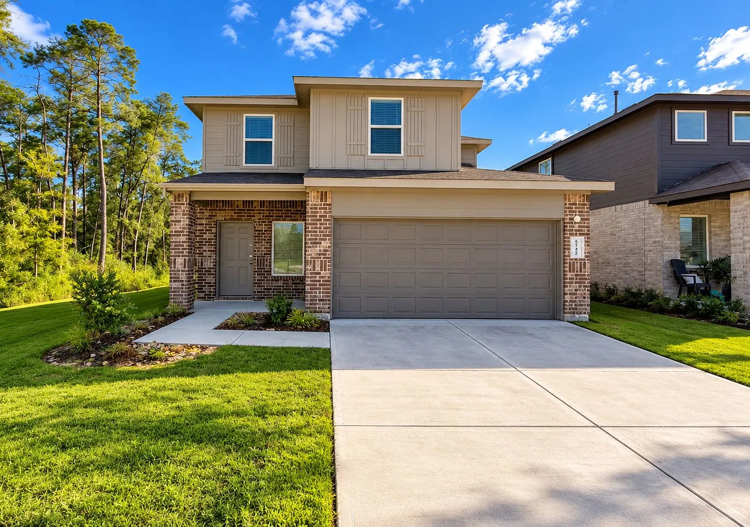 Beautiful 4-Bedroom Home On Cul-de-Sac Corner Lot With Covered Patio! — Photo 2