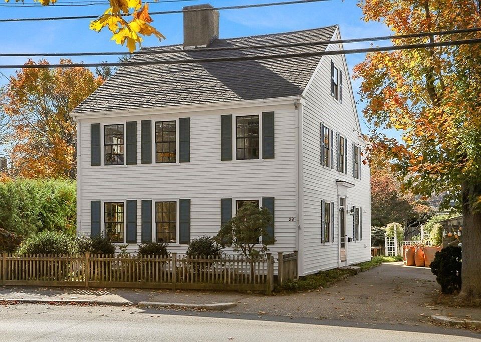 28 Hart St, Beverly, MA 01915 Zillow