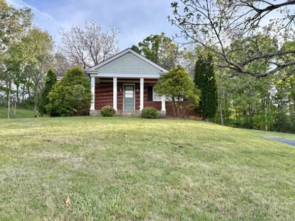 772 Saint James Rd, Fishersville, VA 22939