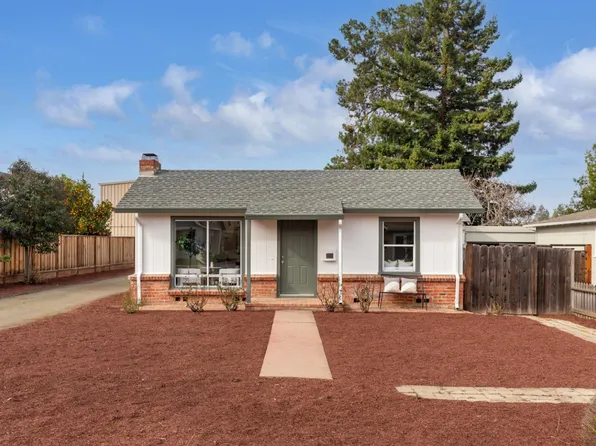 1060 Boranda Ave, Mountain View, CA 94040