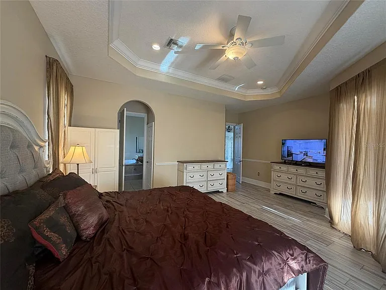 2120 Bunker View Ct — Photo 49