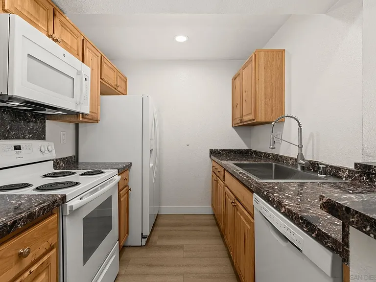 6171 Rancho Mission Rd #208 — Photo 3