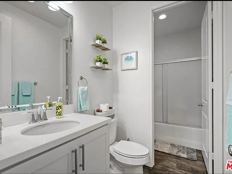 4720 E Washington Ave — Photo 11