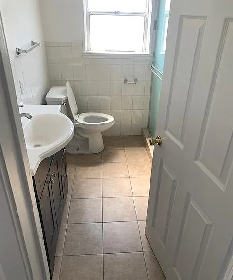 617 Kelton Ave #617 — Photo 10