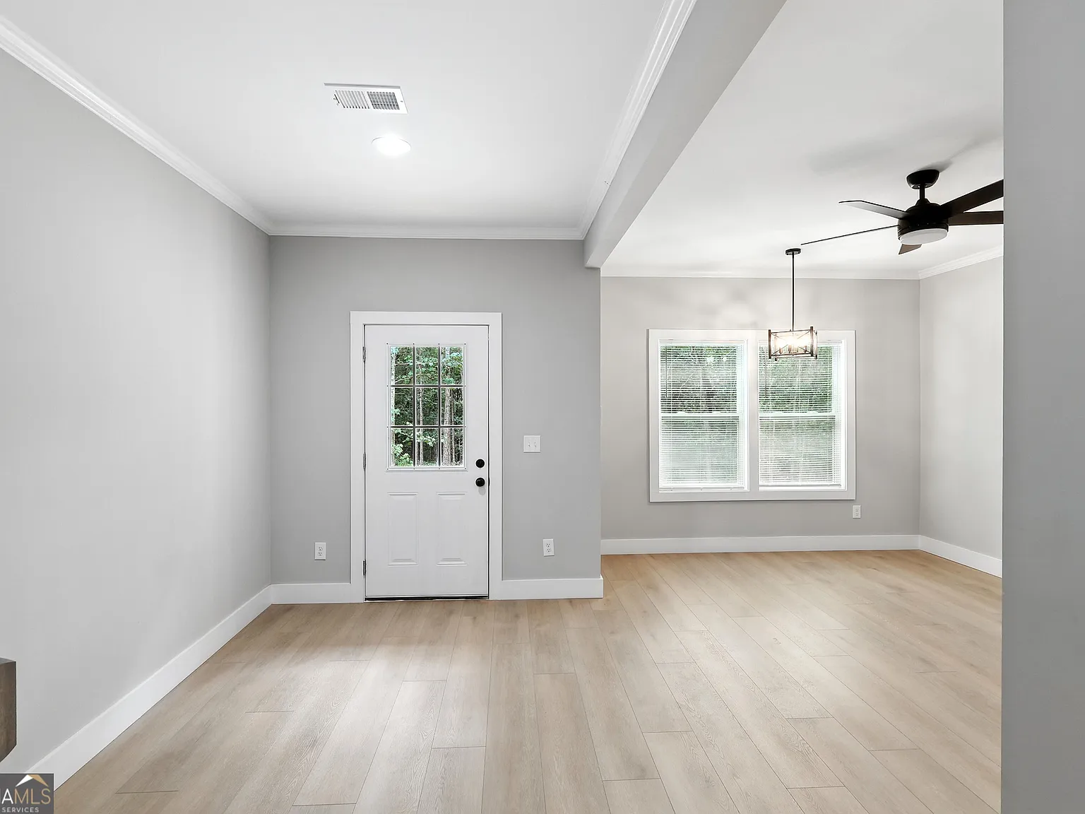 4 bed, 4.0 bath, 1500 sqft, $2,000 — Photo 4
