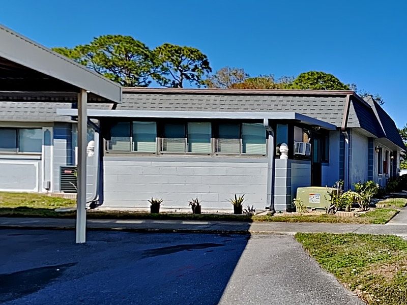1st image of 5115 70th Pl N