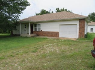 411 E 330th Rd, Humansville, MO 65674