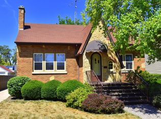 3924 Taft Rd, Kenosha, WI 53142