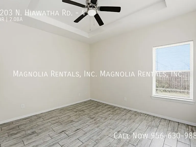 5203 N Hiawatha Dr #4 — Photo 8
