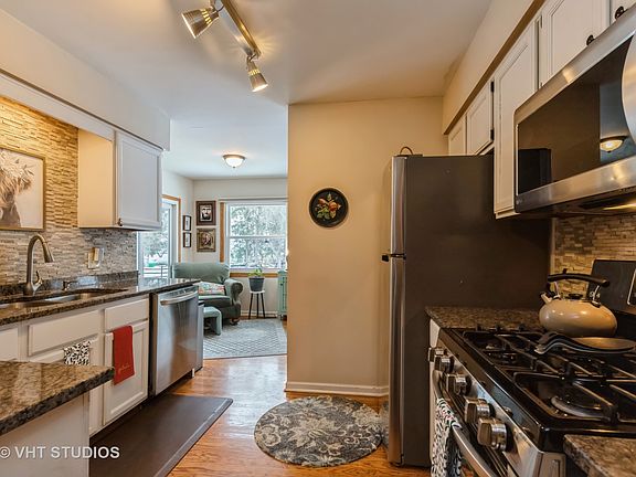 5th image of 22220 W Oak Ave