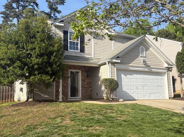 10518 Haddington Dr NW, Charlotte, NC 28269